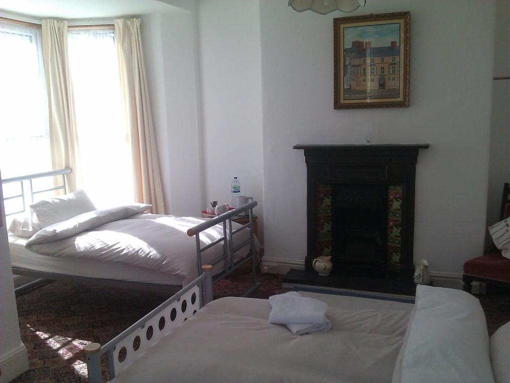 The Victoria Hotel Pwllheli Rom bilde